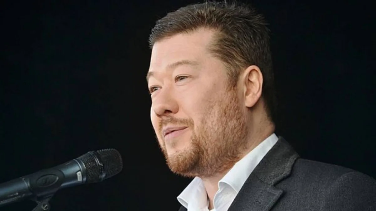 Okamura v novoročním projevu odmítl zbrojní pomoc Ukrajině