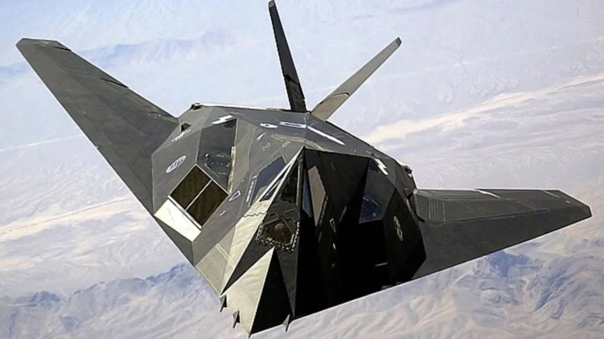 Stealth bez penze. F-117 má nalétáno, ale nekončí