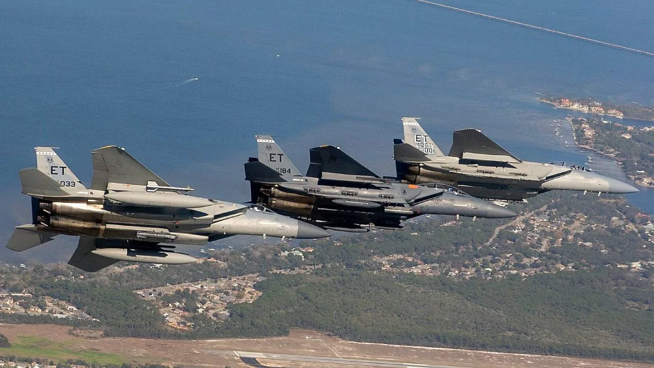 USAF více než zdvojnásobí plánovaný počet F-15EX