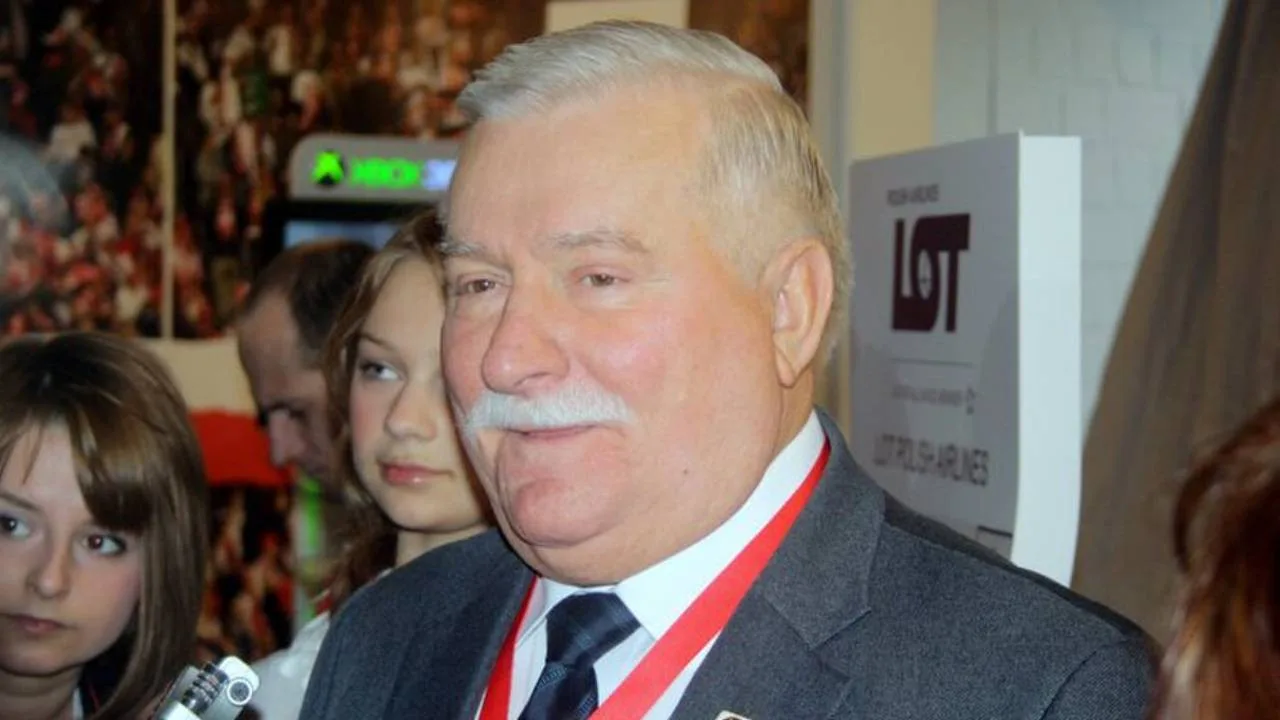 Lech Wałęsa převezme Výroční cenu Liberálního institutu