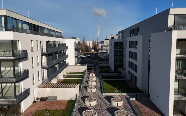 foto z výstavby 1. a 2. etapy Triangl Parku
