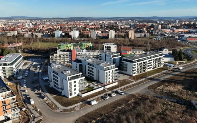 foto z výstavby 1. a 2. etapy Triangl Parku