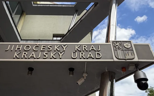 Kamery čínských státních firem sledují jihočeskou kritickou infrastrukturu