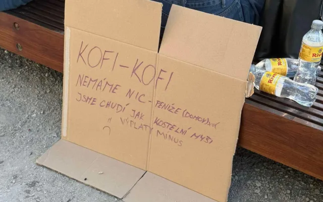 Z ulic Brna zmizely pojízdné kavárny. Pracovníkům chybí výplaty, část přišla o bydlení