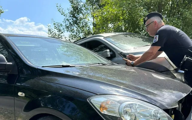 Kdy konečně zmizí? Stav autovraků v ulicích Šumperku odhaluje nová online mapa