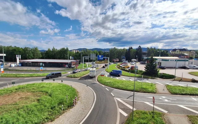 Okružní křižovatka Sněhulák bude o víkendu v noci opět uzavřena