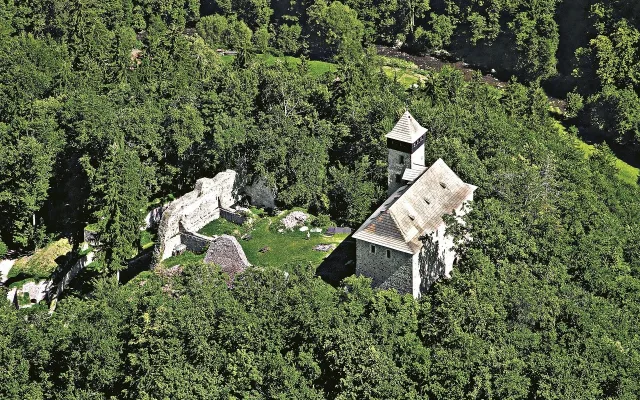Dnes na hrad nebo zámek zdarma. Zájem předčil očekávání, zbývá už jen pár míst