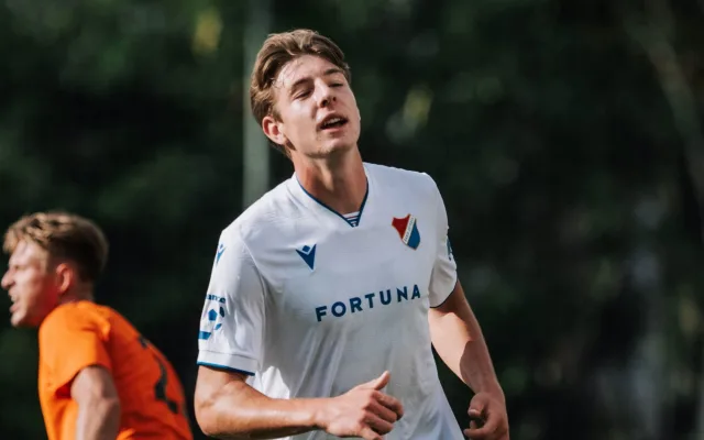 Baník jde v poháru dál, sedm gólů dal Škrkoň. Karviná vypadla s divizním týmem