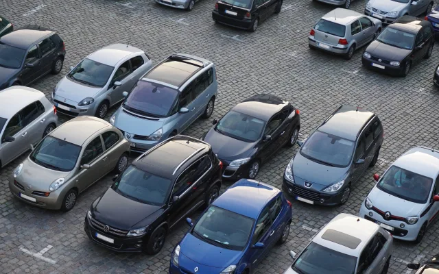Půlhodina zdarma a platba kartou. Krnov mění systém parkování