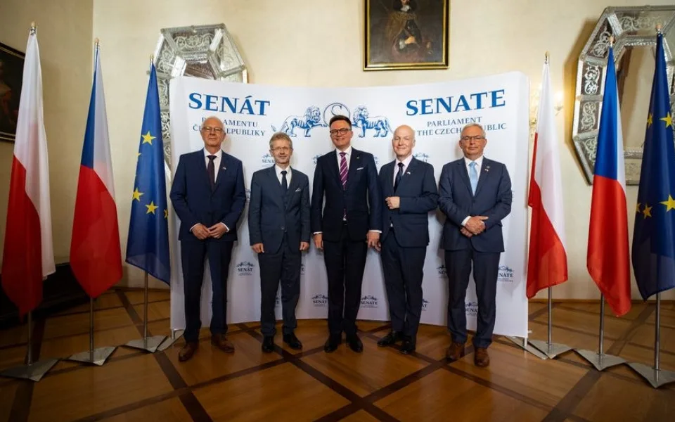 VOLBY 2024: Vítězové a poražení prvního kola senátních voleb v Praze. Jak bude vypadat druhé kolo?