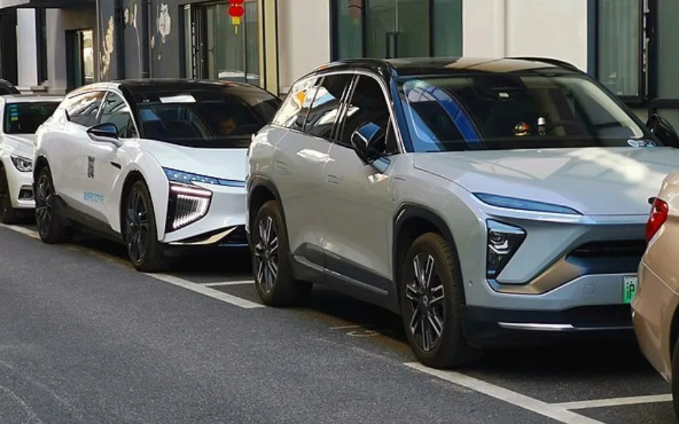 Evropská komise dostala zelenou pro zavedení cel na dovoz čínských elektromobilů