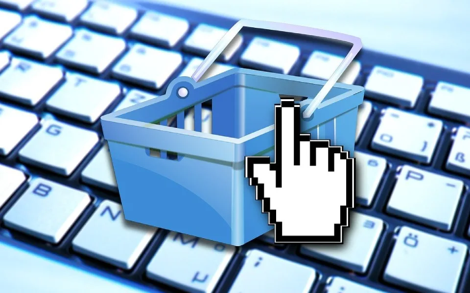 Tržby maloobchodu v srpnu rostly díky pohonným hmotám a online prodejům