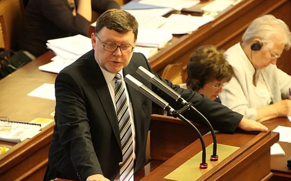 Státní rozpočet pro rok 2025 se schodkem 241 miliard korun projednala v prvním čtení Poslanecká sněmovna