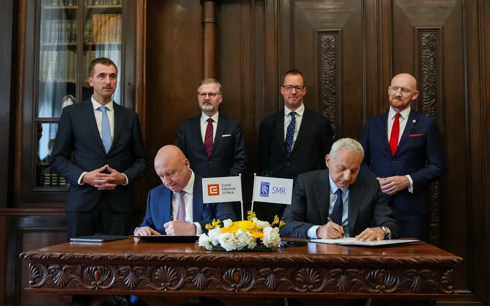 ČEZ posiluje energetickou bezpečnost nákupem podílu v Rolls-Royce SMR