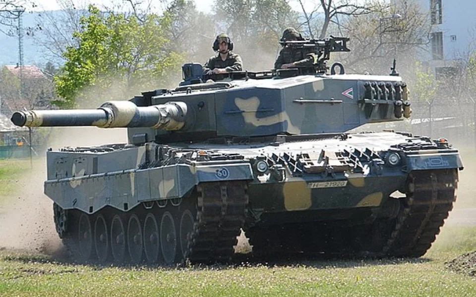 Modernizace armády: Ministerstvo obrany nakoupí 14 tanků Leopard za 4 miliardy korun