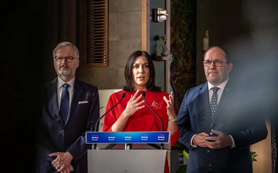 Hnutí ANO žádá odvolání Pekarové Adamové, koalice nevylučuje reakci
