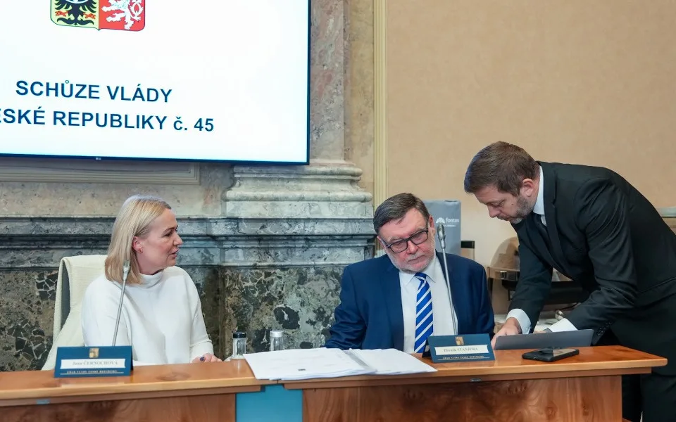 Sněmovna schválila státní rozpočet na rok 2025 s deficitem 241 miliard korun