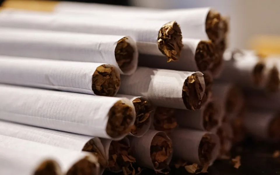 Dramatický nárůst pašování cigaret a alkoholu v Česku