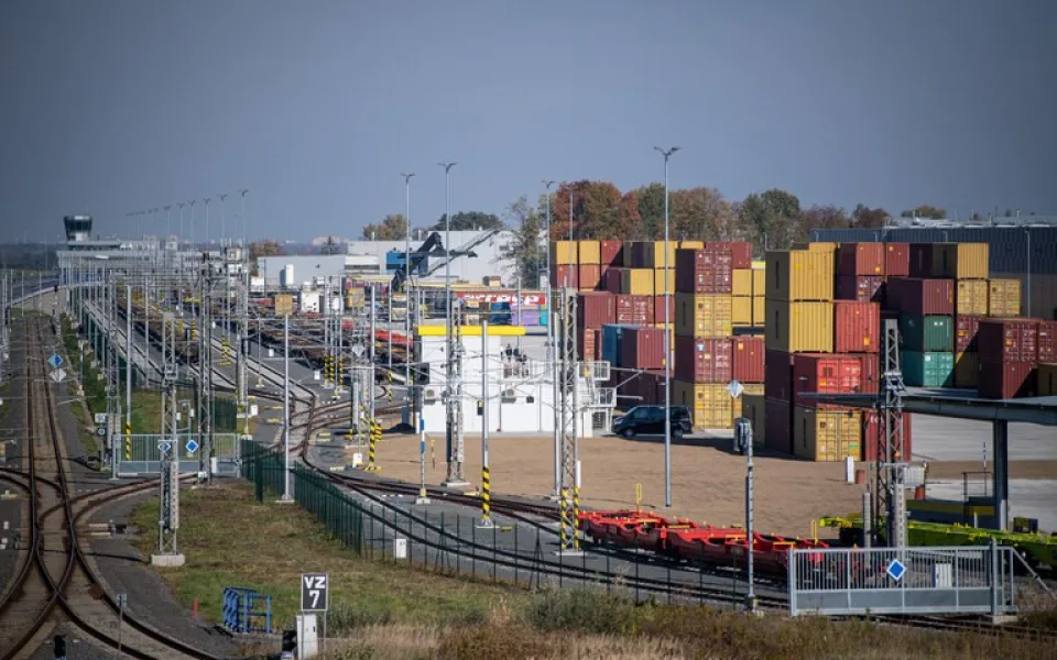 Ostrava prodá další pozemky v mošnovské průmyslové zóně. Vznikne na nich tovární hala a dopravní smyčka