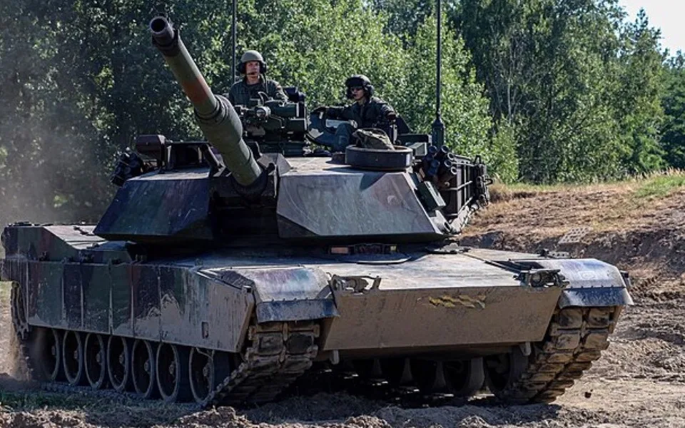 Tchaj-wan posiluje obranu: dorazila první dodávka tanků Abrams