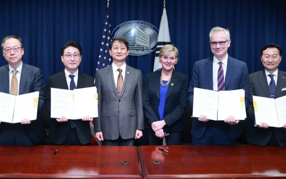 Americká a korejská spolupráce: Memorandum přibližuje stavbu Dukovan