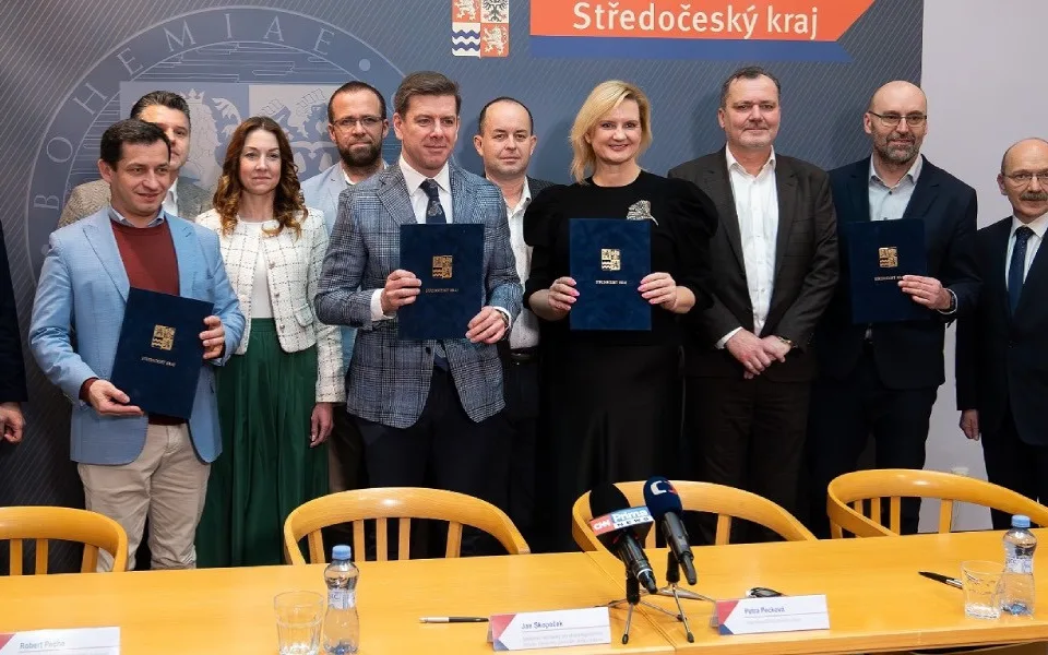 STAN a Spolu představili programové prohlášení pro Středočeský kraj s investicemi za 30 miliard
