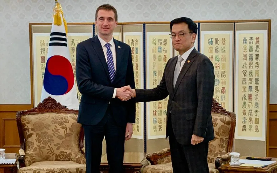 České firmy by měly mít jistou třetinu dodávek do Dukovan ještě před podpisem smlouvy s Korejci