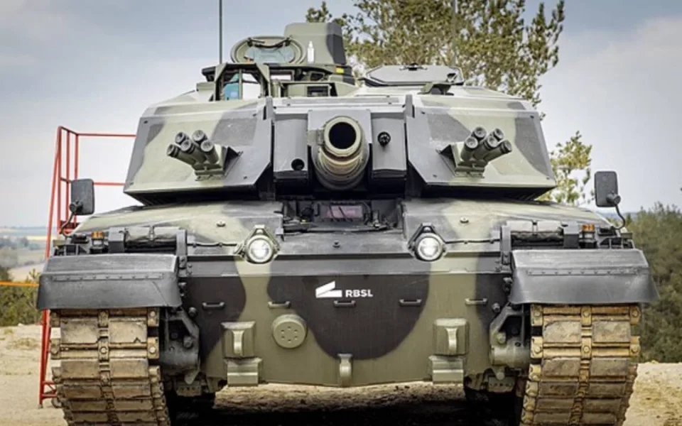 Challenger 3: Nový britský hlavní bojový tank čelí zpožděním, ambice však zůstávají vysoké