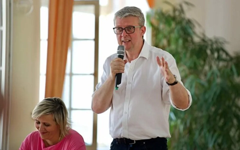 Hnutí ANO kritizuje resort obrany, chce podat trestní oznámení