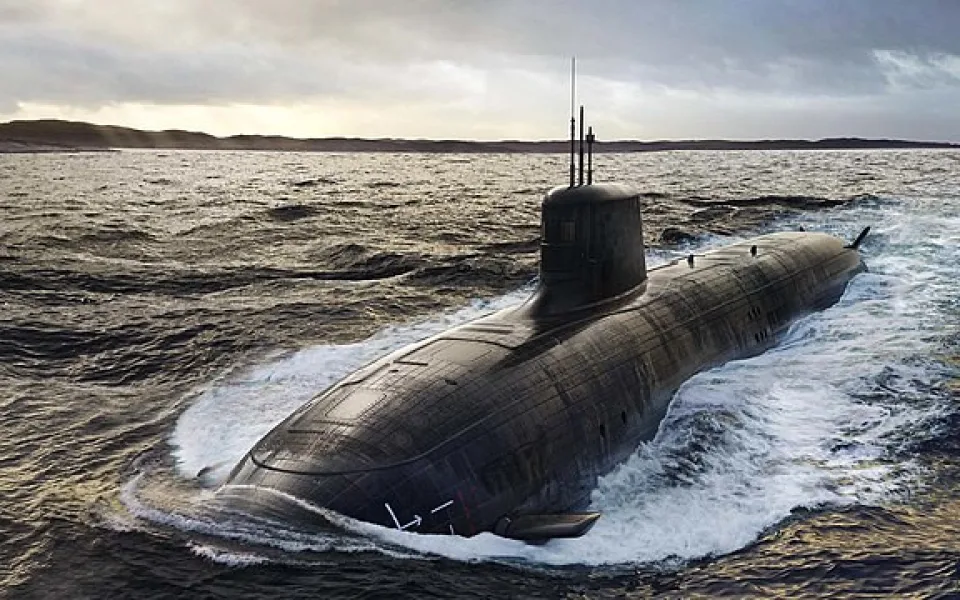 Británie rozšíří jaderný ponorkový program a zvýší obrannou připravenost