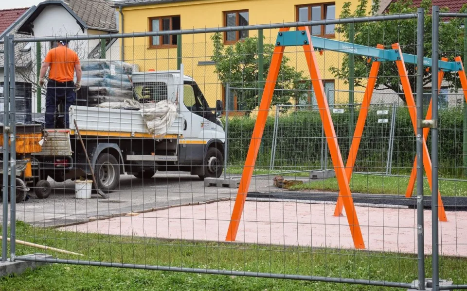 Hradec dokončuje projekty participativního rozpočtu. Nové cesty i herní prvky