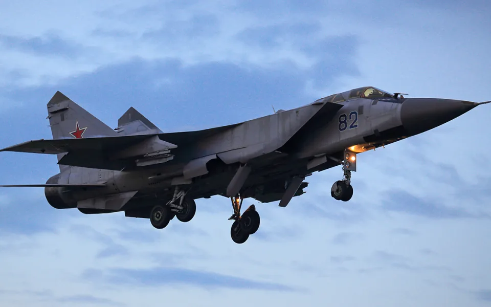 Ukrajina udeřila na MiG-31K a Su-34 v ruském týlu