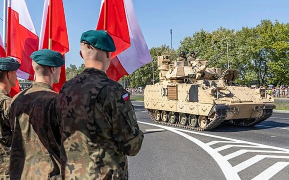 USA poskytnou Polsku záruku na obranný úvěr ve výši 4 miliard dolarů