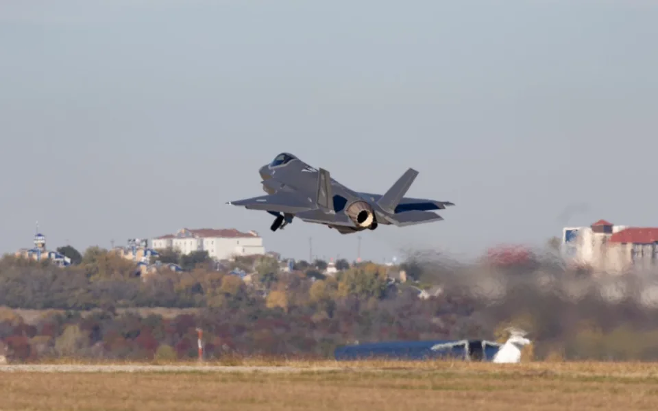 Finská F-35A debutuje v Texasu, modernizace obrany nabírá tempo