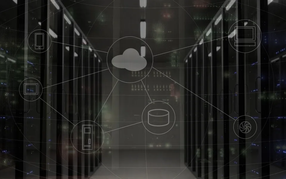 KOMENTÁŘ: Blízkost není ideologie. Proč dává evropská cloudová suverenita smysl