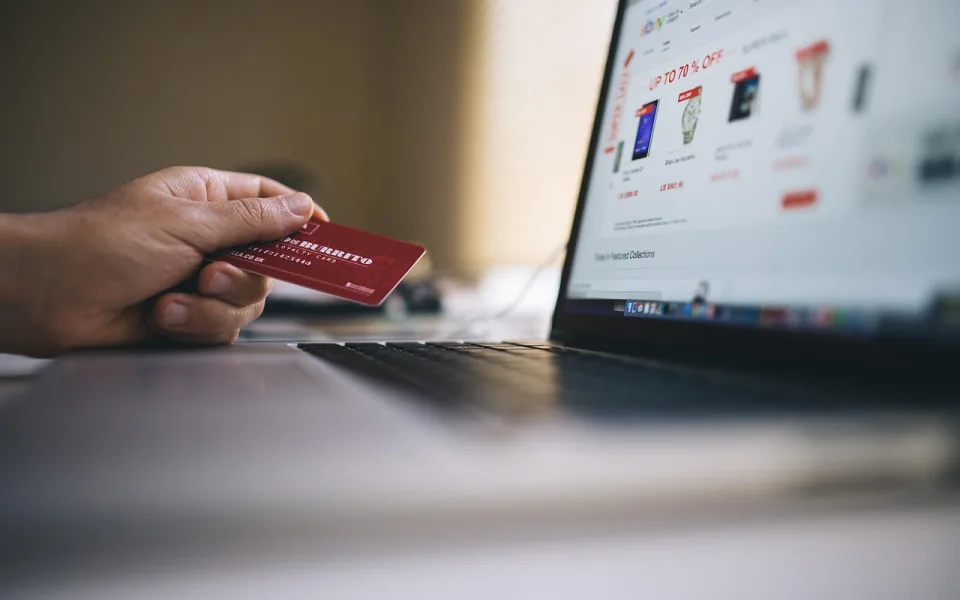 AI Act na prahu e-shopů: Blíží se srpnový deadline