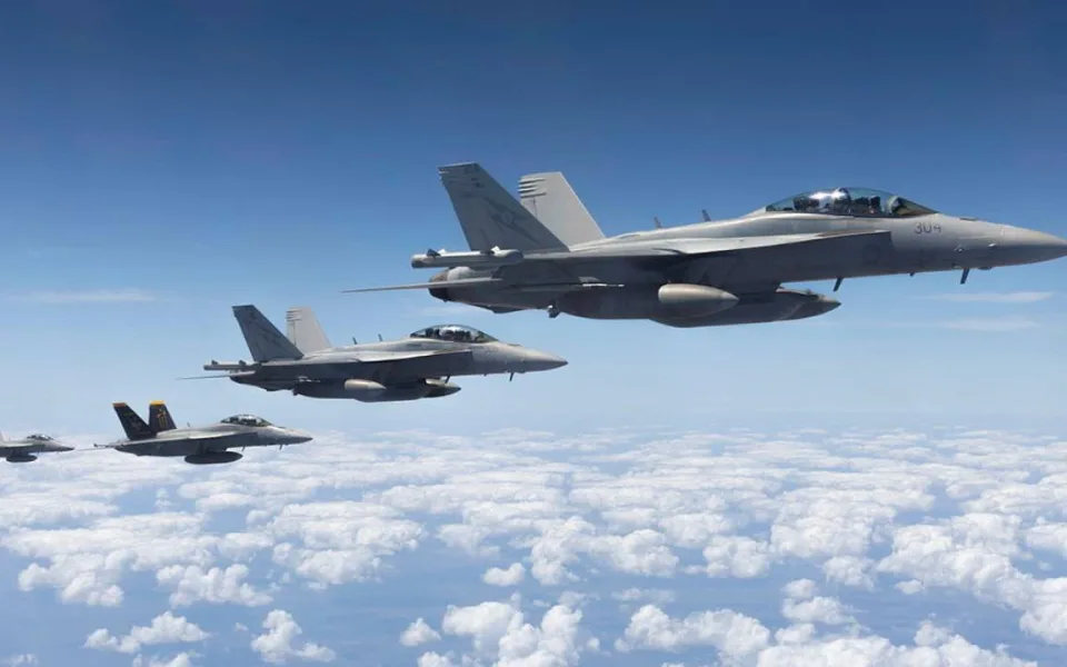Japonské F-35A a indické Rafale debutovaly. Cvičilo 21 zemí