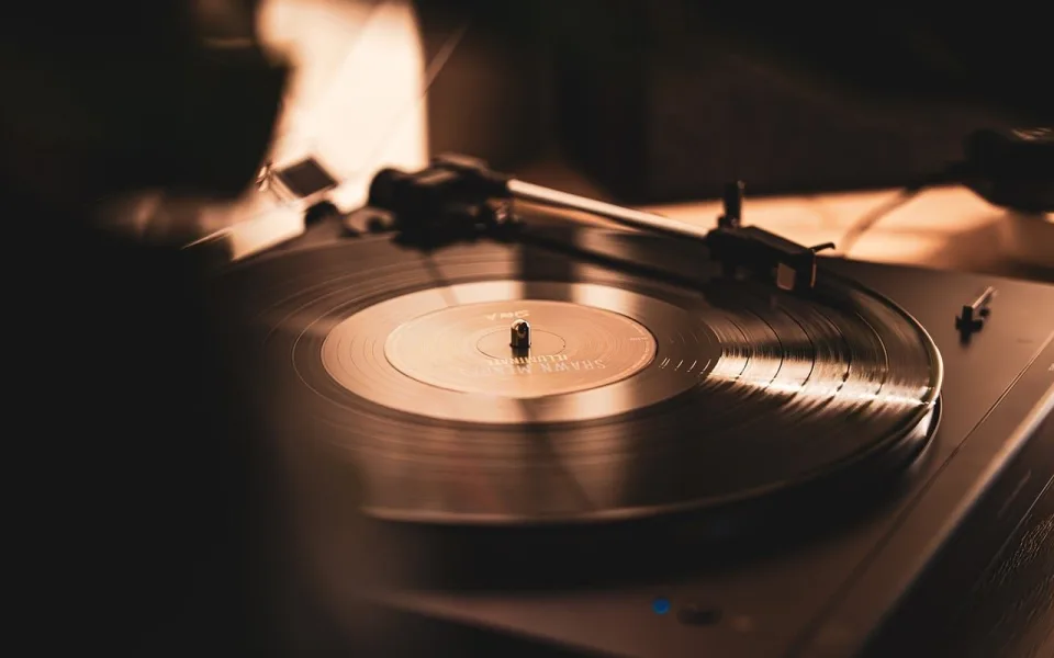 KVÍZ: Poznáte českého interpreta podle názvu písně?